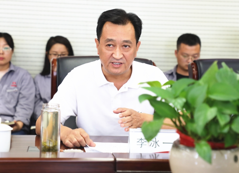 281598608601124973.jpeg 李總2.jpg