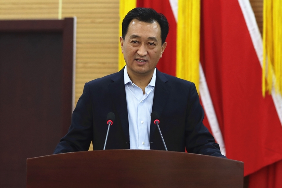 141607927298660390.jpeg 李總講話配圖.jpg