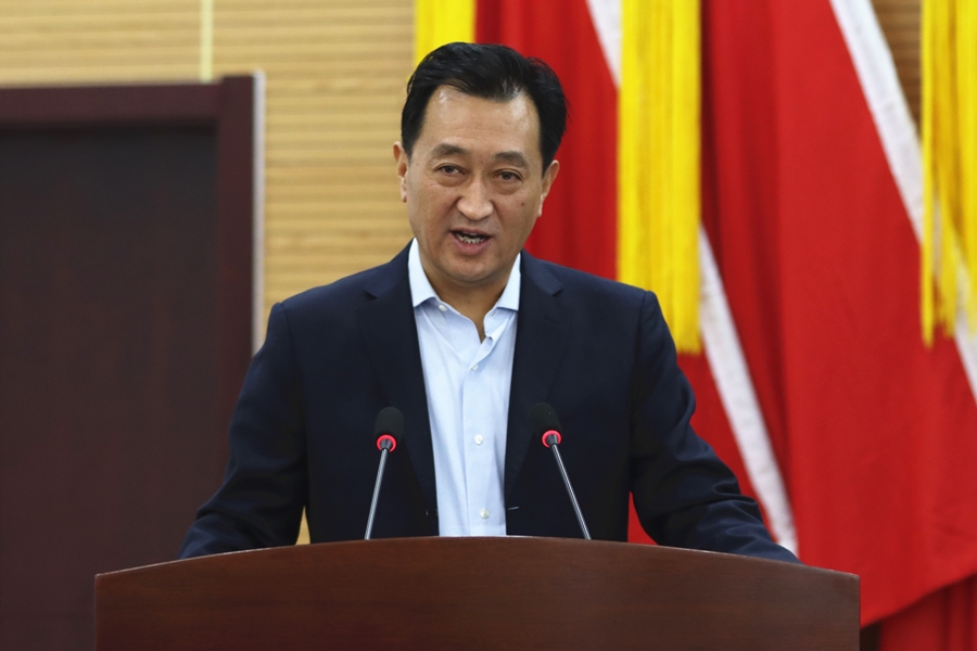 141607928632161030.jpeg 李總配圖.jpg