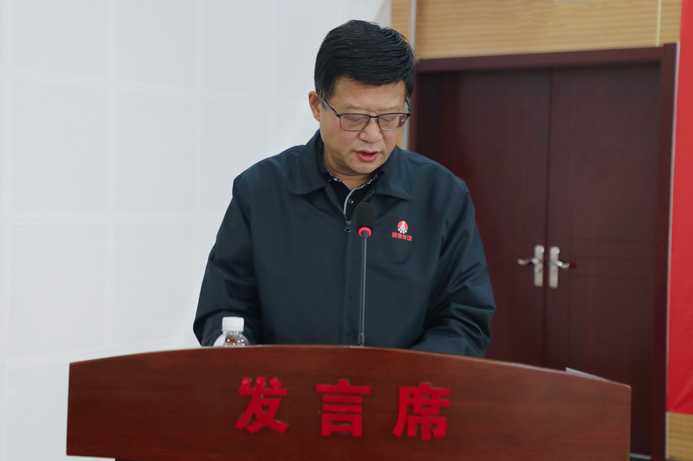 101673315988169292.jpeg 韋向東_副本_副本_副本.jpg