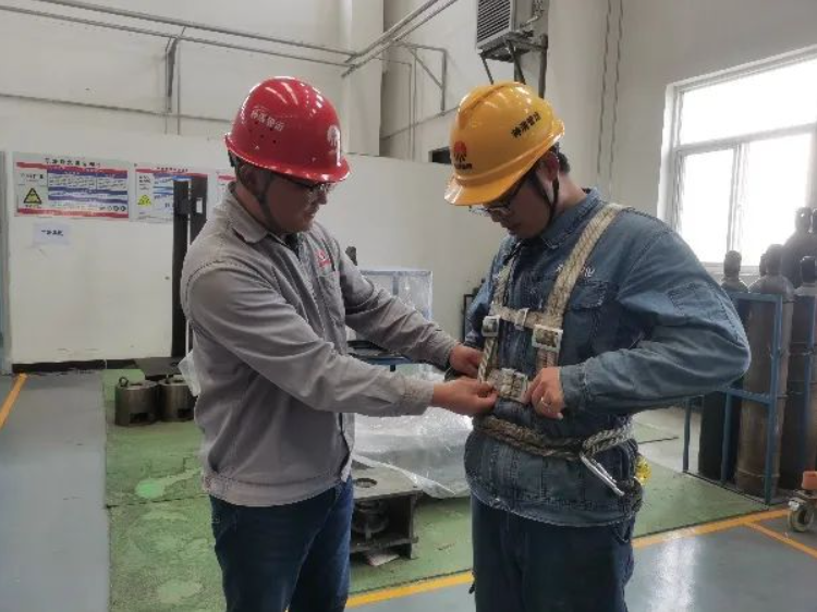 071696641360203783.png image.png